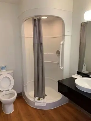 Standard Oda, 1 Büyük (Queen) Boy Yatak, Sigara İçilmez