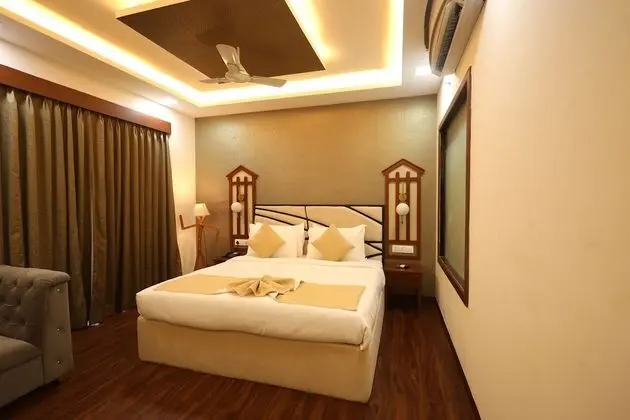 Deluxe Oda, 1 En Büyük (King) Boy Yatak, Balkon