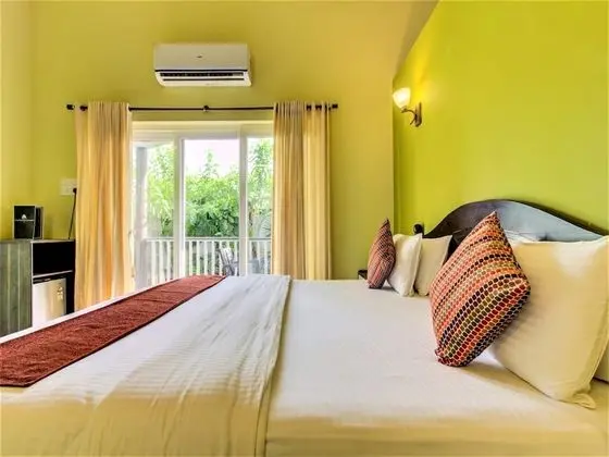 Deluxe AC Cottage With Balcony