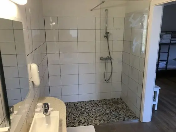 Family Dört Kişilik Oda, Özel Banyo