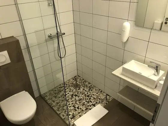 İki Ayrı Yataklı Oda, Özel Banyo