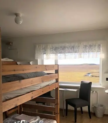 Dört Kişilik Oda, Ortak Banyo (Small with Bunk Beds)