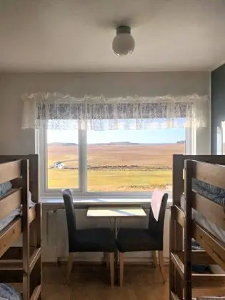 Dört Kişilik Oda, Ortak Banyo (Small with Bunk Beds)