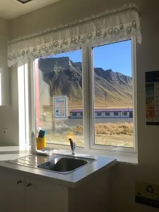 Dört Kişilik Oda, Ortak Banyo (Small with Bunk Beds)