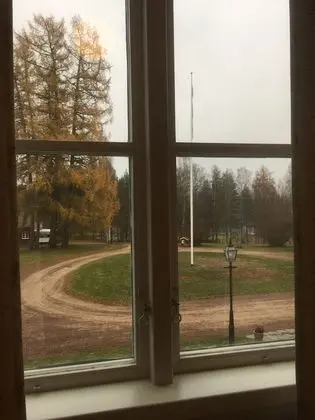 Tek Büyük veya İki Ayrı Yataklı Oda, Ortak Banyo