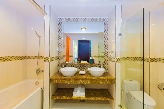 Junior Süit, Şehir Manzaralı