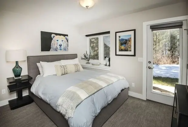 Oda, Birden Çok Yatak (3 Bedroom Townhome)