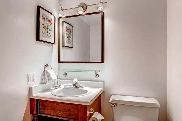 Traditional Çatı Katı (Loft), Sigara İçilmez