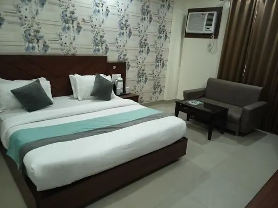 Executive Room