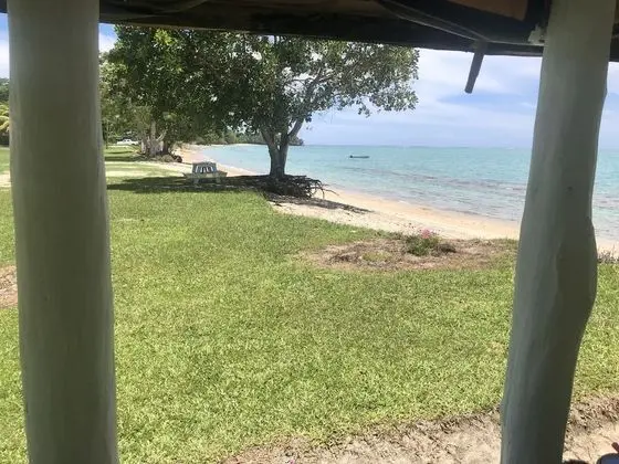 Basic Bungalov (Beach Fale )