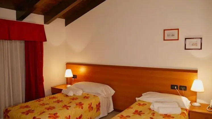 Standard İki Ayrı Yataklı Oda