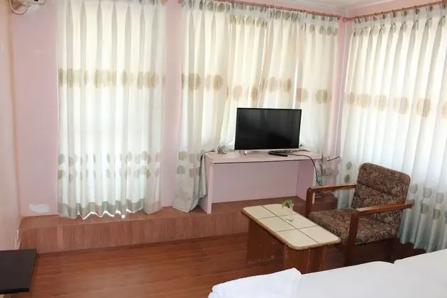 Deluxe Tek Büyük Yataklı Oda, 2 Tek Kişilik Yatak, Sigara İçilebilir, Şehir Manzaralı