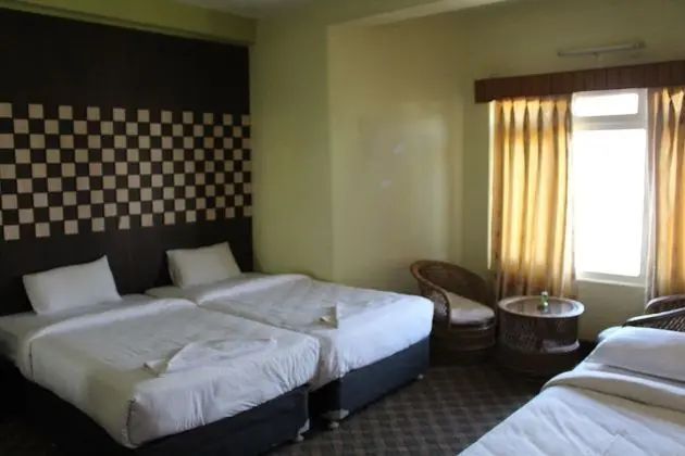 Deluxe Tek Büyük Yataklı Oda, Sigara İçilebilir, Dağ Manzaralı