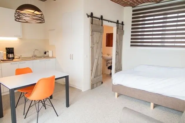 Stüdyo, Teras (Melk)