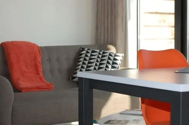 Stüdyo, Teras (Melk)