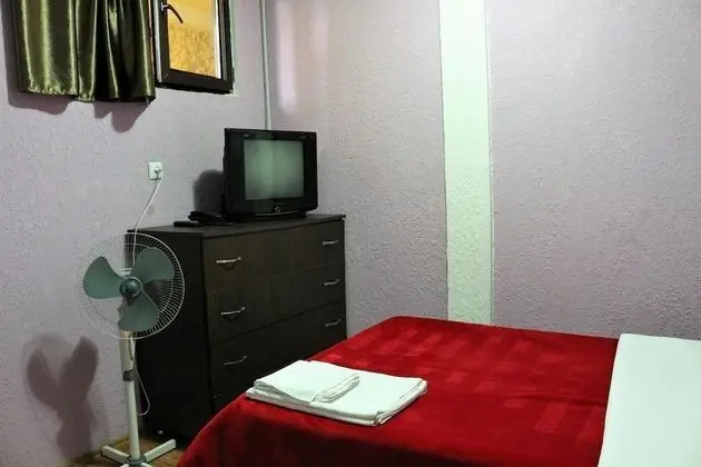 Economy Tek Büyük Yataklı Oda