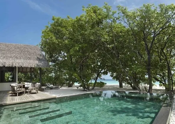 One Bedroom Deluxe Beach Pool Residence