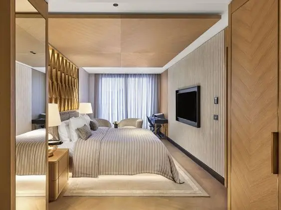 Premiere Suite