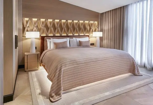 Signature City Suite