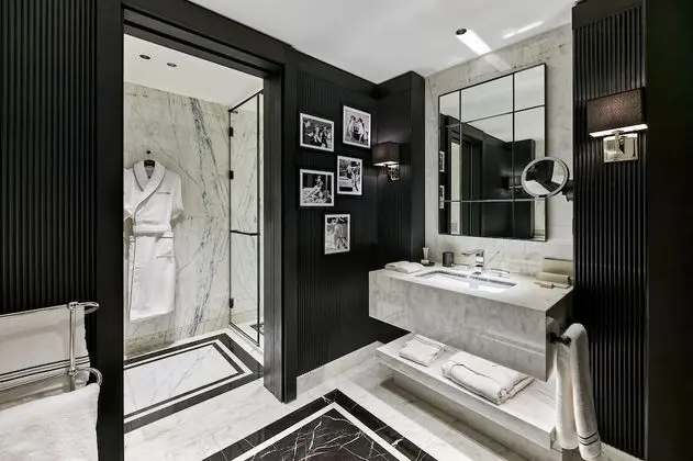 Signature Suite