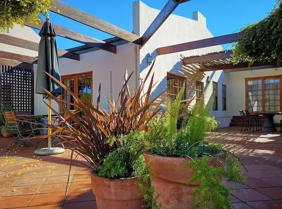 Süit (Barn House Gallery Suites)