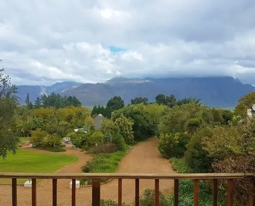 Süit (Barn House Gallery Suites)