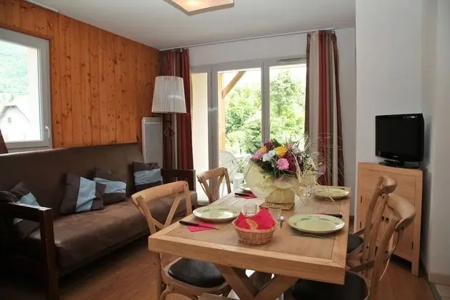 Classic Apart Daire, Dağ Manzaralı