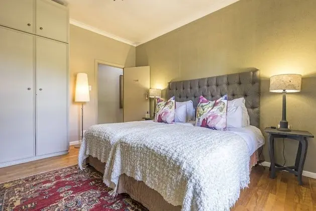 Luxury Tek Büyük veya İki Ayrı Yataklı Oda