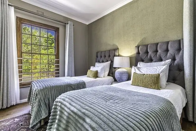 Luxury Tek Büyük veya İki Ayrı Yataklı Oda