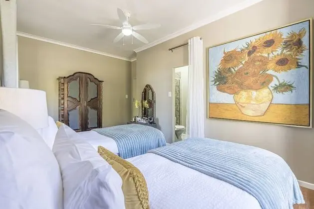 Luxury Tek Büyük veya İki Ayrı Yataklı Oda