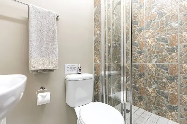 Luxury Tek Büyük veya İki Ayrı Yataklı Oda