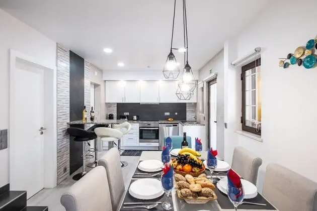 Villa, 2 Yatak Odası, Kişiye Özel Havuzlu, Havuz Manzaralı