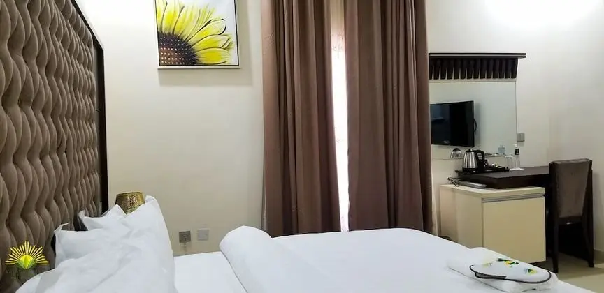 Deluxe Oda, Sigara İçilmez