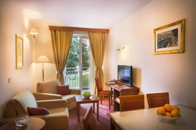 Deluxe Apart Daire, Balkon, Park Manzaralı