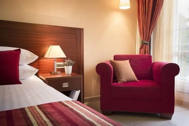 Classic Üç Kişilik Oda