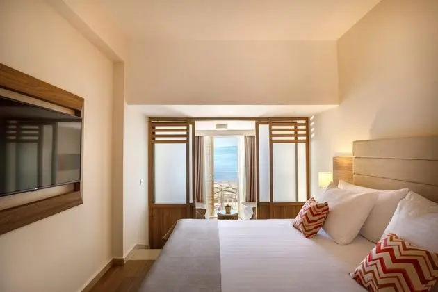 Aile Odası Sea View With Balcony
