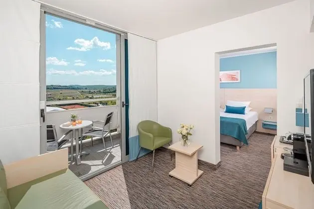 Junior Suite for 2+1 - Hotel