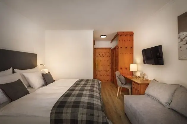 Classic Üç Kişilik Oda