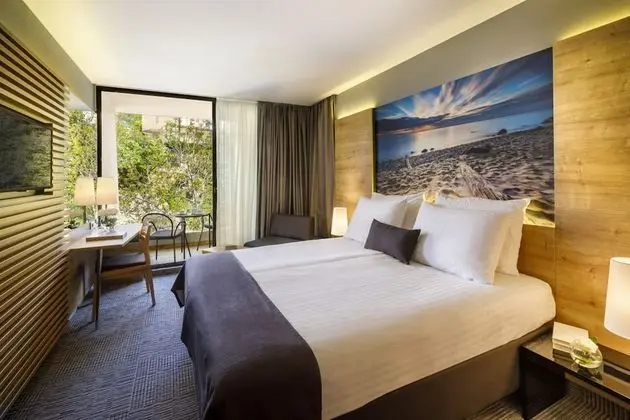 Room for 2+1
