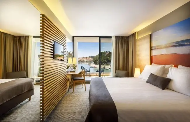 Room for 2+1 Seaview