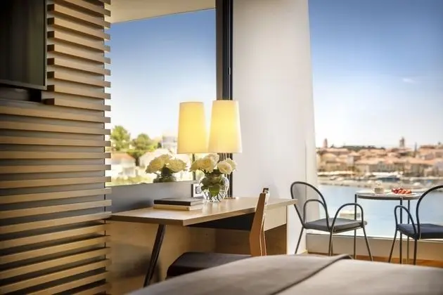 Room for 2+1 Seaview