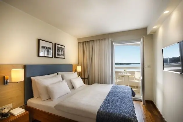 Superior Room for 2 Seaview - Hotel