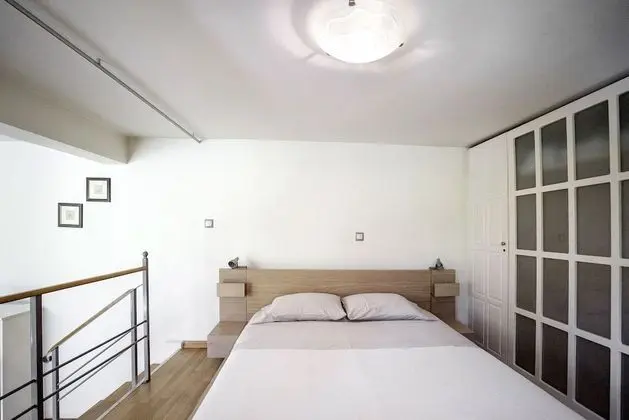 Apart Daire, Veranda