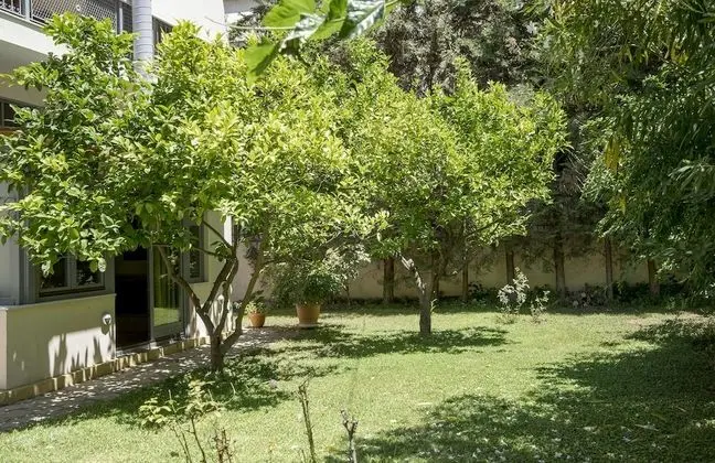 Apart Daire, Veranda