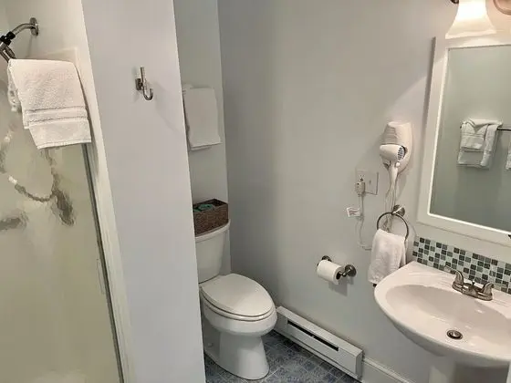 Premium Oda, 1 Büyük (Queen) Boy Yatak