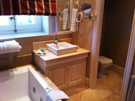 Superior Tek Büyük Yataklı Oda