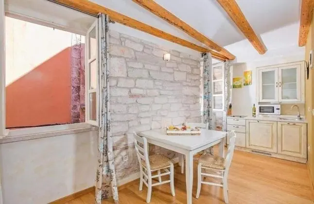 Junior Stüdyo Süit