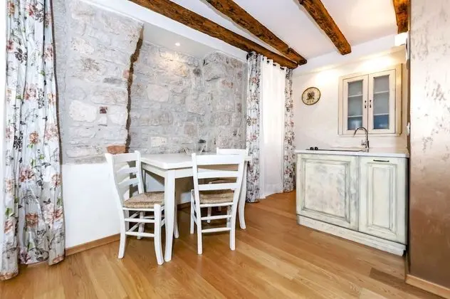 Junior Stüdyo Süit