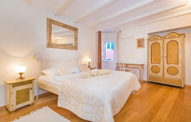 Superior Apart Daire