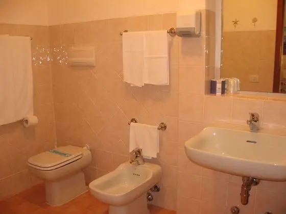 Standard Üç Kişilik Oda